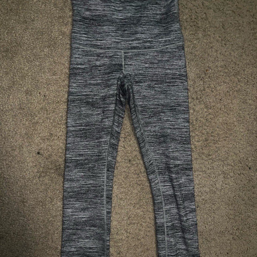 Lululemon Athletica Heathered Gray Leggings